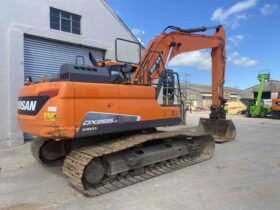 Used 2019 Doosan Tracked Excavators full