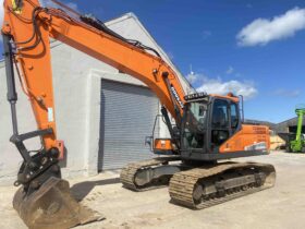 Used 2019 Doosan Tracked Excavators