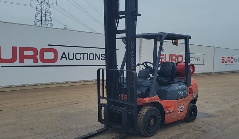 Toyota 42-7FGF25 Forklifts For Auction: Leeds -27th, 28th, 29th, 30th November 24 @ 8:00am