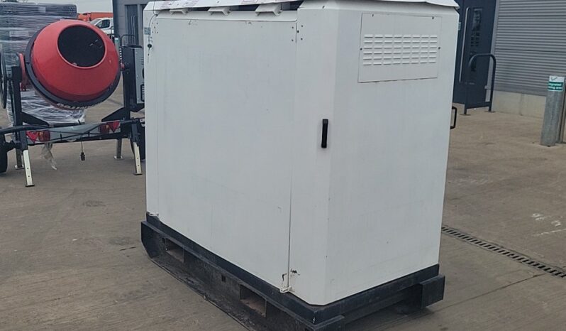 Off Grid 400Volt Power Bank Generators For Auction: Leeds -27th, 28th, 29th, 30th November 24 @ 8:00am full