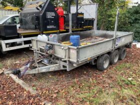 Tri Axle Ifor Williams 3.5 Ton Plant Trailer with Ramps & Winch For Auction on 2024-11-26 For Auction on 2024-11-26 full