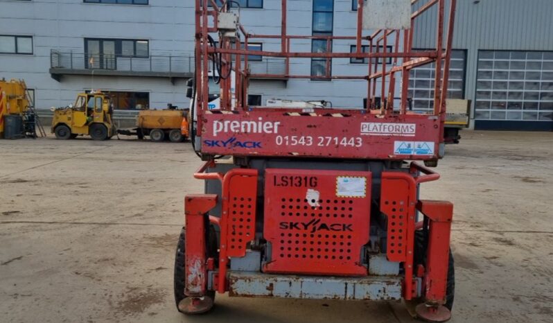 2009 SkyJack SJ8831 Manlifts For Auction: Leeds -27th, 28th, 29th, 30th November 24 @ 8:00am full