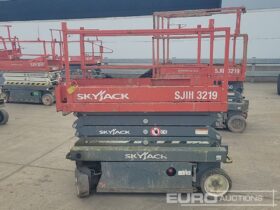 2017 SkyJack SJ3219 Manlifts For Auction: Leeds -27th, 28th, 29th, 30th November 24 @ 8:00am full