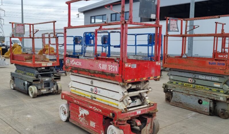 2012 SkyJack SJ3219 Manlifts For Auction: Leeds -27th, 28th, 29th, 30th November 24 @ 8:00am full