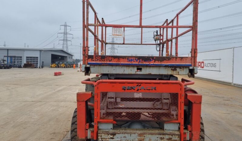 2009 SkyJack SJ8831 Manlifts For Auction: Leeds -27th, 28th, 29th, 30th November 24 @ 8:00am full