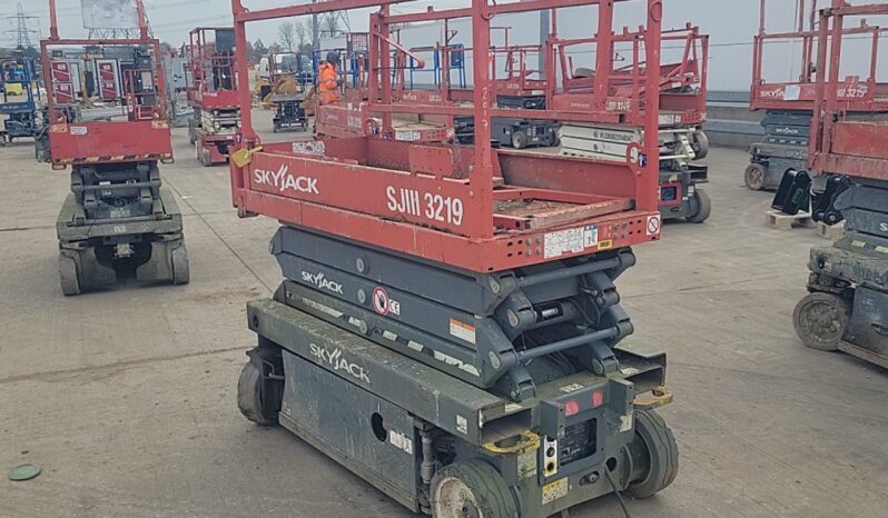 2017 SkyJack SJ3219 Manlifts For Auction: Leeds -27th, 28th, 29th, 30th November 24 @ 8:00am full