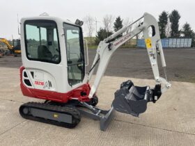 Takeuchi TB216 minidigger only 887 hours full