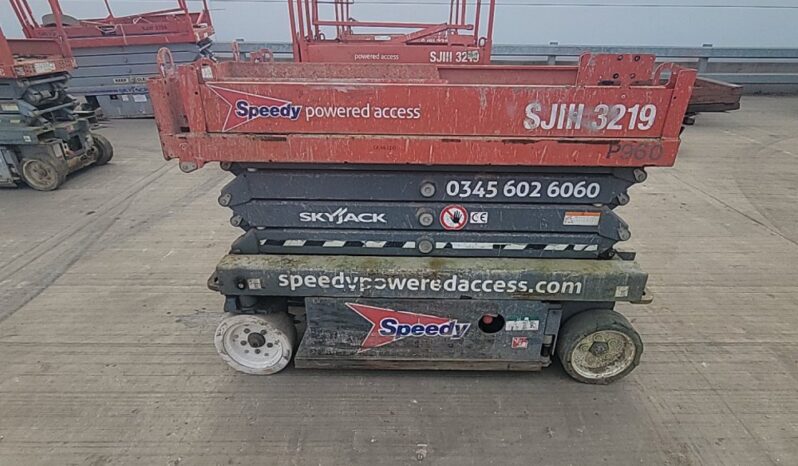 SkyJack SJ3219 Manlifts For Auction: Leeds -27th, 28th, 29th, 30th November 24 @ 8:00am full