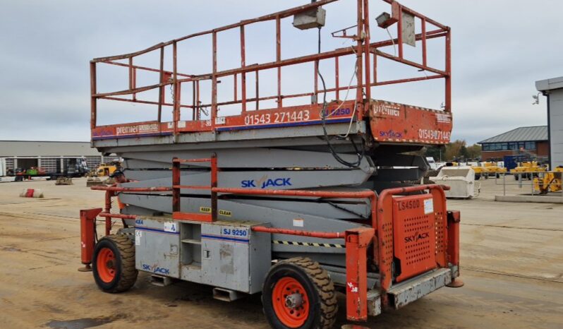 2010 SkyJack SJ9250 Manlifts For Auction: Leeds -27th, 28th, 29th, 30th November 24 @ 8:00am full