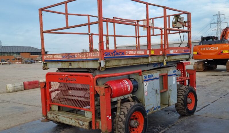 2009 SkyJack SJ8831 Manlifts For Auction: Leeds -27th, 28th, 29th, 30th November 24 @ 8:00am full