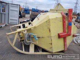 Conquip 2000 Litre Concrete Pouring Skip to suit Crane Asphalt / Concrete Equipment For Auction: Leeds -27th, 28th, 29th, 30th November 24 @ 8:00am full