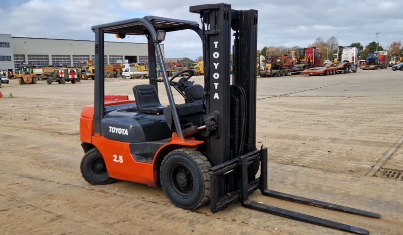 Toyota 02-7FDF25 Forklifts For Auction: Leeds -27th, 28th, 29th, 30th November 24 @ 8:00am full