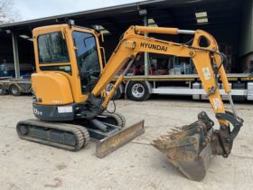 HYUNDAI ROBEX 27-9 full