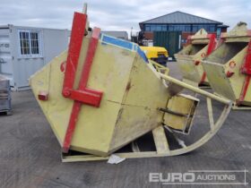 Conquip 2000 Litre Concrete Pouring Skip to suit Crane Asphalt / Concrete Equipment For Auction: Leeds -27th, 28th, 29th, 30th November 24 @ 8:00am full