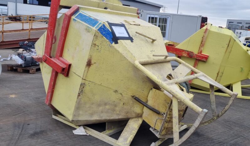 Conquip 2000 Litre Concrete Pouring Skip to suit Crane Asphalt / Concrete Equipment For Auction: Leeds -27th, 28th, 29th, 30th November 24 @ 8:00am full