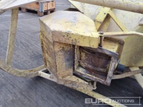 Conquip 2000 Litre Concrete Pouring Skip to suit Crane Asphalt / Concrete Equipment For Auction: Leeds -27th, 28th, 29th, 30th November 24 @ 8:00am full