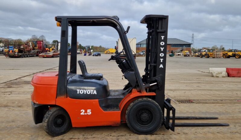 Toyota 02-7FDF25 Forklifts For Auction: Leeds -27th, 28th, 29th, 30th November 24 @ 8:00am full