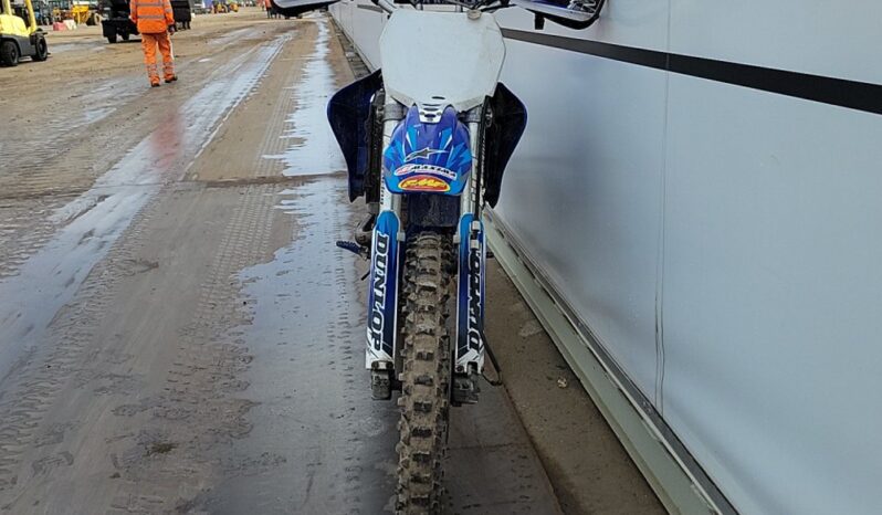 Yamaha Petrol Motocross Bike (Non Runner) Motor Cycle For Auction: Leeds -27th, 28th, 29th, 30th November 24 @ 8:00am full