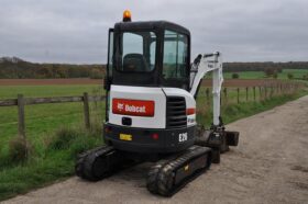 Used 2017 BOBCAT E26 LONG ARM £17500 full