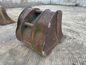 Bucket 100mm Pin 48 inch To Suit 30-40T Excavator full