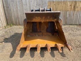 Bucket 80mm Pin (18 – 26 Ton Excavator) full