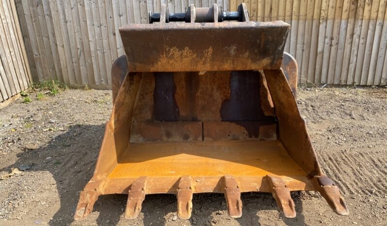 Bucket 80mm Pin (18 – 26 Ton Excavator) full