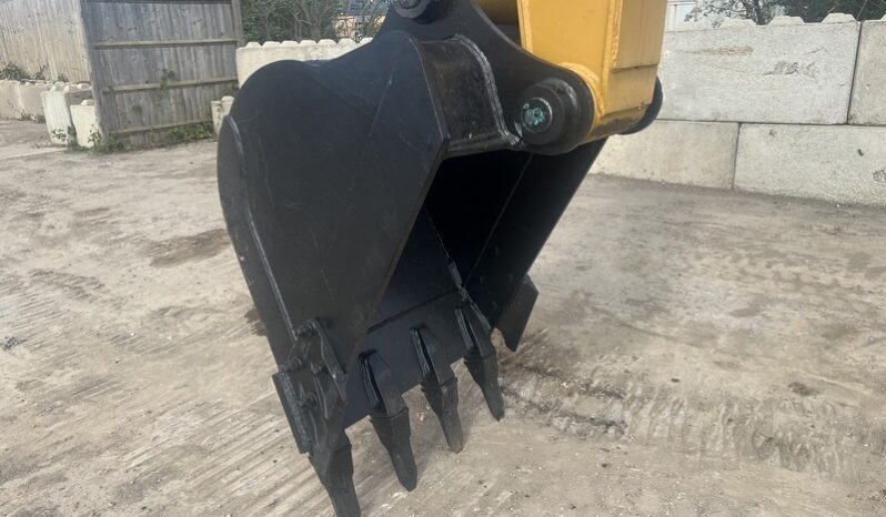 Caterpillar 320 CL full