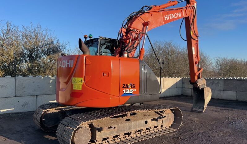 Hitachi ZX135 full