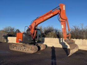 Hitachi ZX135 full