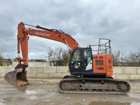 Hitachi ZX225USLC-6 full