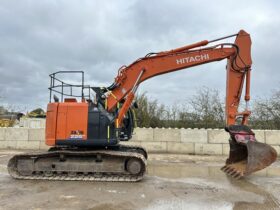 Hitachi ZX225USLC-6 full