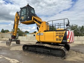 JCB JS220 LC full