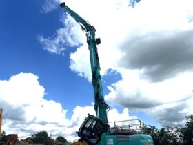 Kobelco SK400DLC-10 26m High Reach Demolition Excavator full