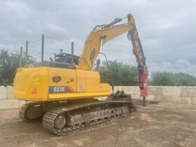 Liugong CLG 922E Bucket and Breaker included full