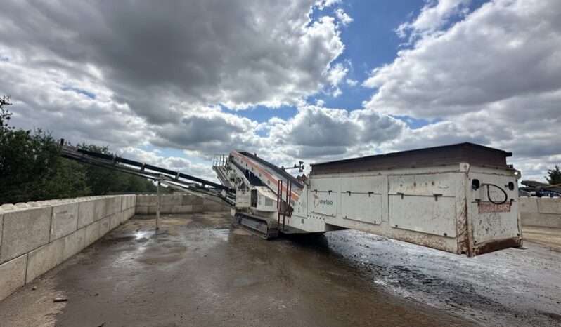 METSO Lokotrack ST352 3 Way screener full