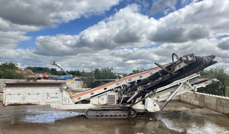 METSO Lokotrack ST352 3 Way screener full