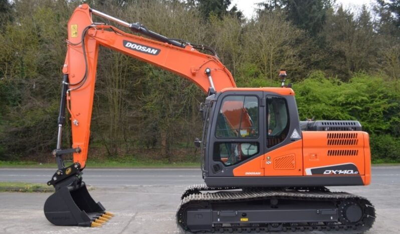 2020 Doosan DX140 LCR-5 Excavator  £34950 full