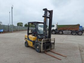 2011 YALE GDP35VX FORKLIFT For Auction on 2024-12-10 For Auction on 2024-12-10 full