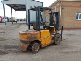 2024 KOMATSU FD28-8 FORKLIFT For Auction on 2024-12-10 For Auction on 2024-12-10 full