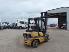 2011 YALE GDP35VX FORKLIFT For Auction on 2024-12-10 For Auction on 2024-12-10 full