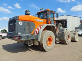 2021 DOOSAN DL420-7 LOADING SHOVEL For Auction on 2024-12-10 For Auction on 2024-12-10 full