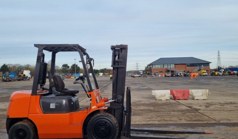 2015 Dalian CPCD30 Forklifts For Auction: Leeds -27th, 28th, 29th, 30th November 24 @ 8:00am full