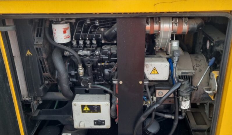 SDMO R22 Generators For Auction: Leeds -27th, 28th, 29th, 30th November 24 @ 8:00am full