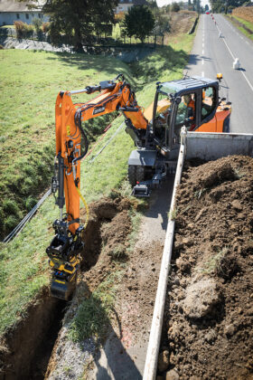 New 2024 Develon DX100W-7 Wheeled Excavators full