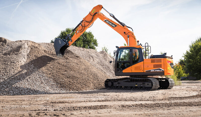 New 2024 Develon DX140LC-7 Tracked Excavators