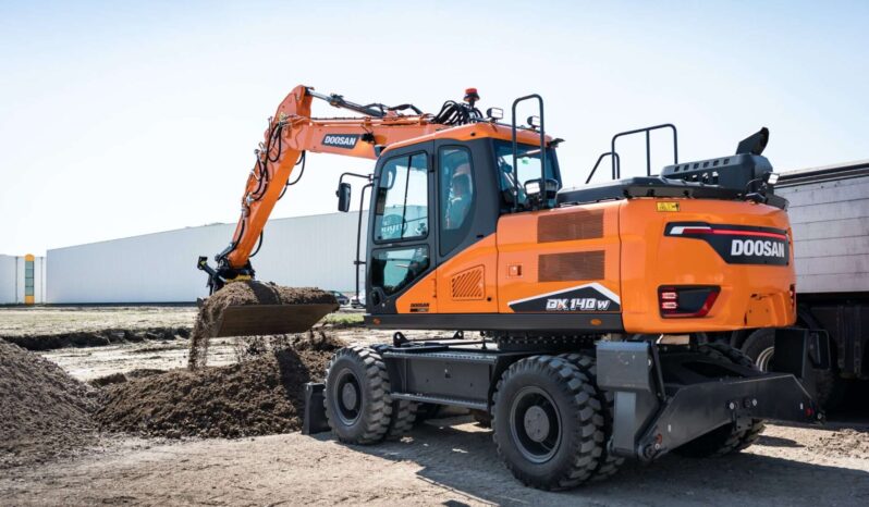 New 2024 Develon DX140W-7 Wheeled Excavators