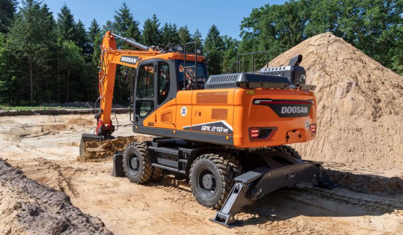 New 2024 Develon DX210W-7 Wheeled Excavators