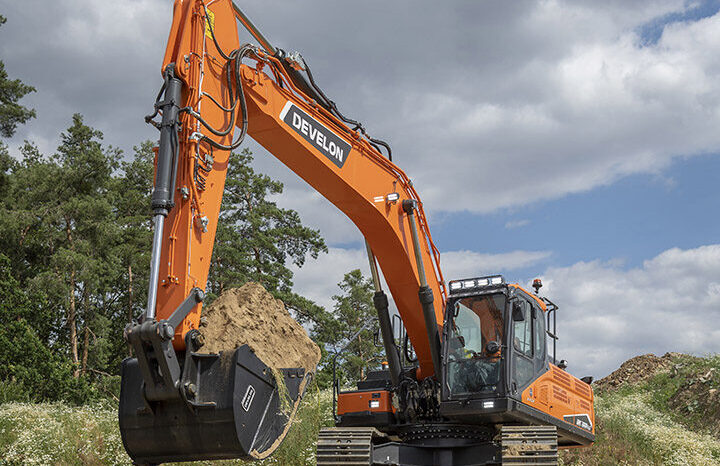 New 2024 Develon Tracked Excavators full