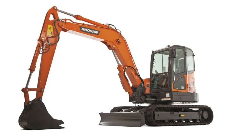 New 2024 Develon DX85R-3 Tracked Excavators full