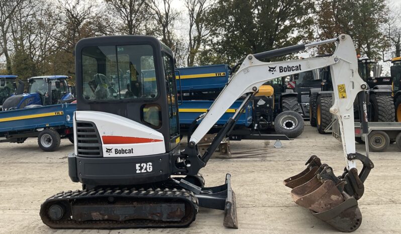 BOBCAT E26 full